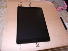 Apple iPad Air 1st Gen. 16GB, Wi-Fi , 9.7in - Space Gray
