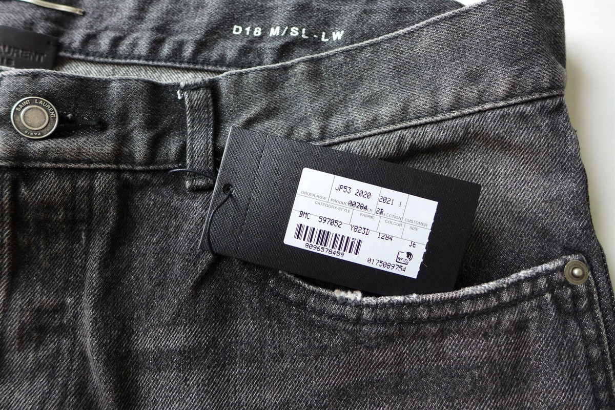 Saint Laurent D18 Jeans in Washed Black Denim - 30, 32, 34 & 36 - BNWT, RRP £635 Saint Laurent D18 Jeans in Washed Black Denim - 30, 32, 34 & 36 - BNWT, RRP £635