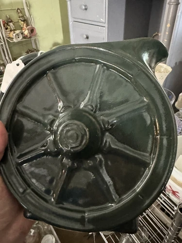 frankoma pottery prairie green wagon wheel