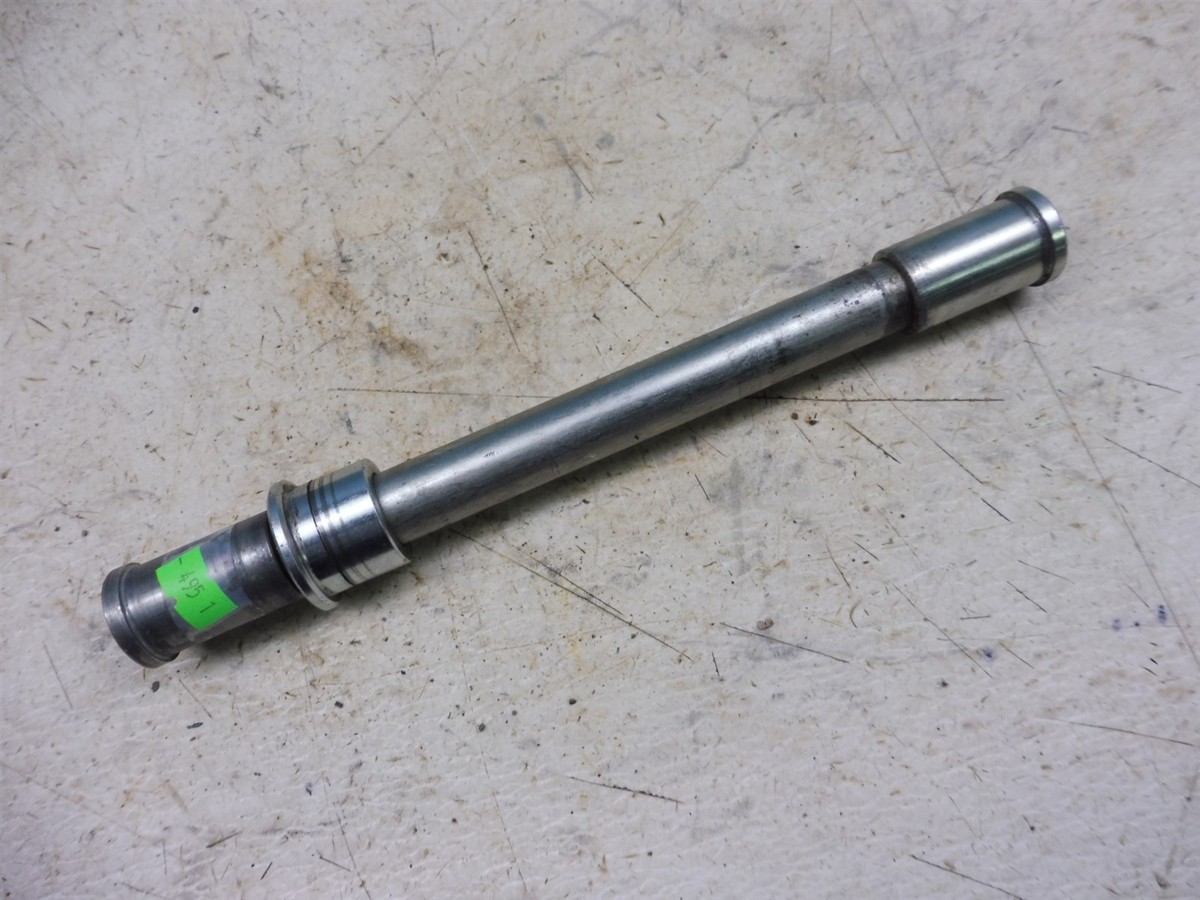 みー  1993 Kawasaki ZX6E ZX600E ZX600 Ninja K495-1' front wheel axle