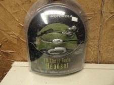 Motorola FM Stereo Radio Headset NEW - Turn Phone into FM Stereo Radio 