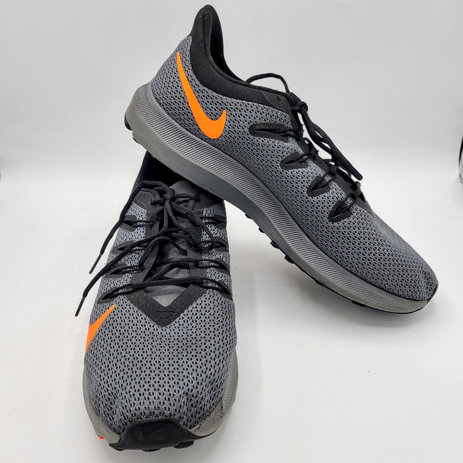 Nike Quest 2 Running Shoes CU4927001 Men's Size 11 Gem