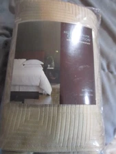 2 Hudson Park Collection matelasse cotton squares standard shams New with tags