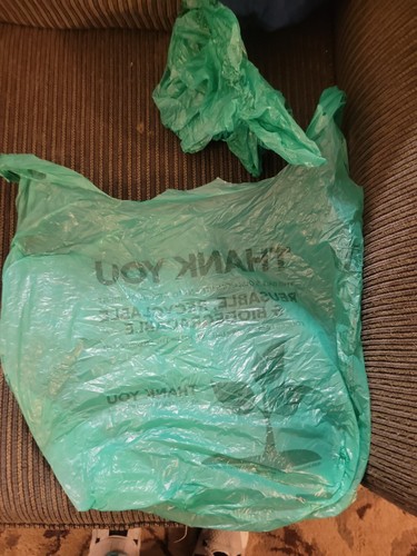 plastic bags with handles