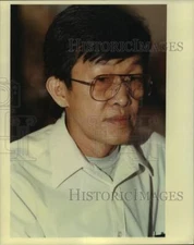 1990 Press Photo Lam Truong, at son Hung Truong's funeral in Houston, TX