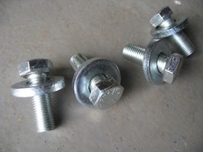 ESCORT MK1, MK2, MK1 CORTINA, ENGINE CROSSMEMBER MOUNTING BOLTS AND WASHERS 