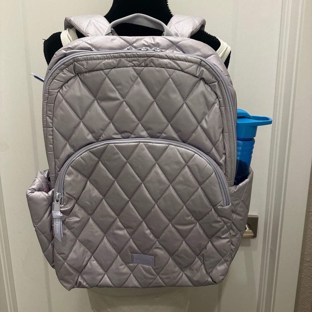 Vera Bradley Ultralight Essential Large Backpack NWT | eBay display picture 1