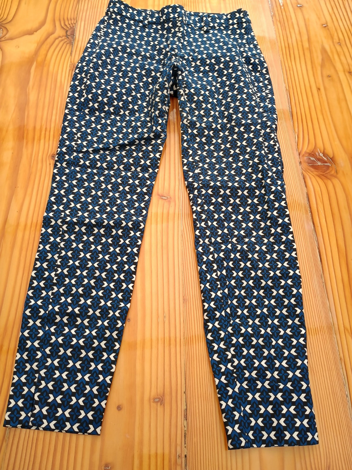 Pantalón H&M Azul Diseño Geométrico Talla 2