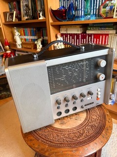 BRAUN Kofferradio station T 1000 CD