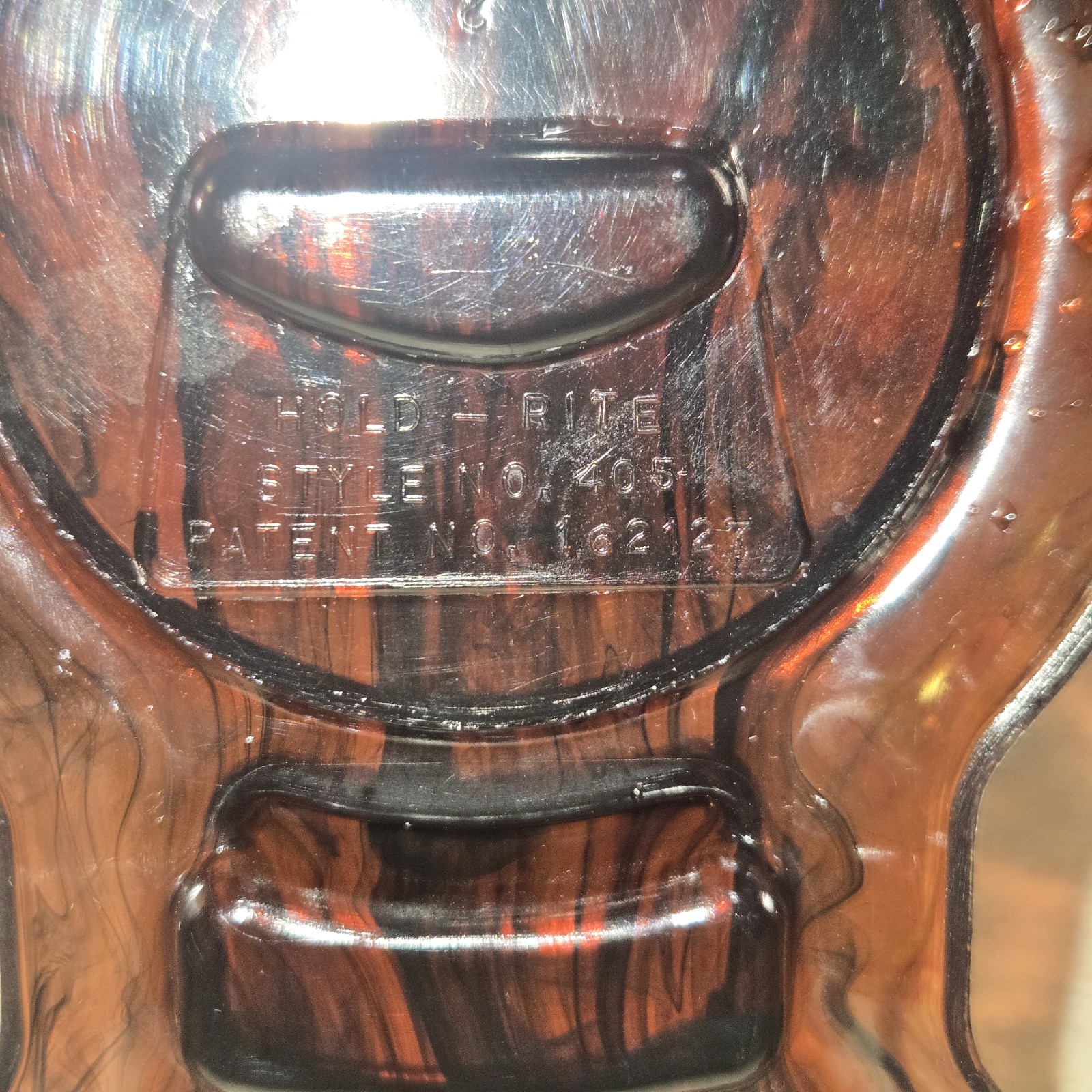 Hold-Rite Style 405 Teacup/Saucer Display/Holder Endicott-Seymour