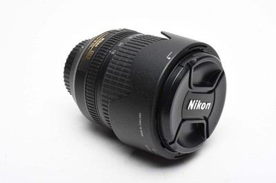 Nikon AF-S Nikkor 18-105mm F3.5-5.6G ED VR Zoom Lens, Hood + Caps, Great!