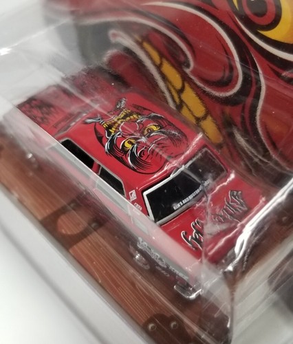 Greenlight 1:64 Hells Dept King Of Customs Datsun Black & Red Version NEW - Picture 6 of 7