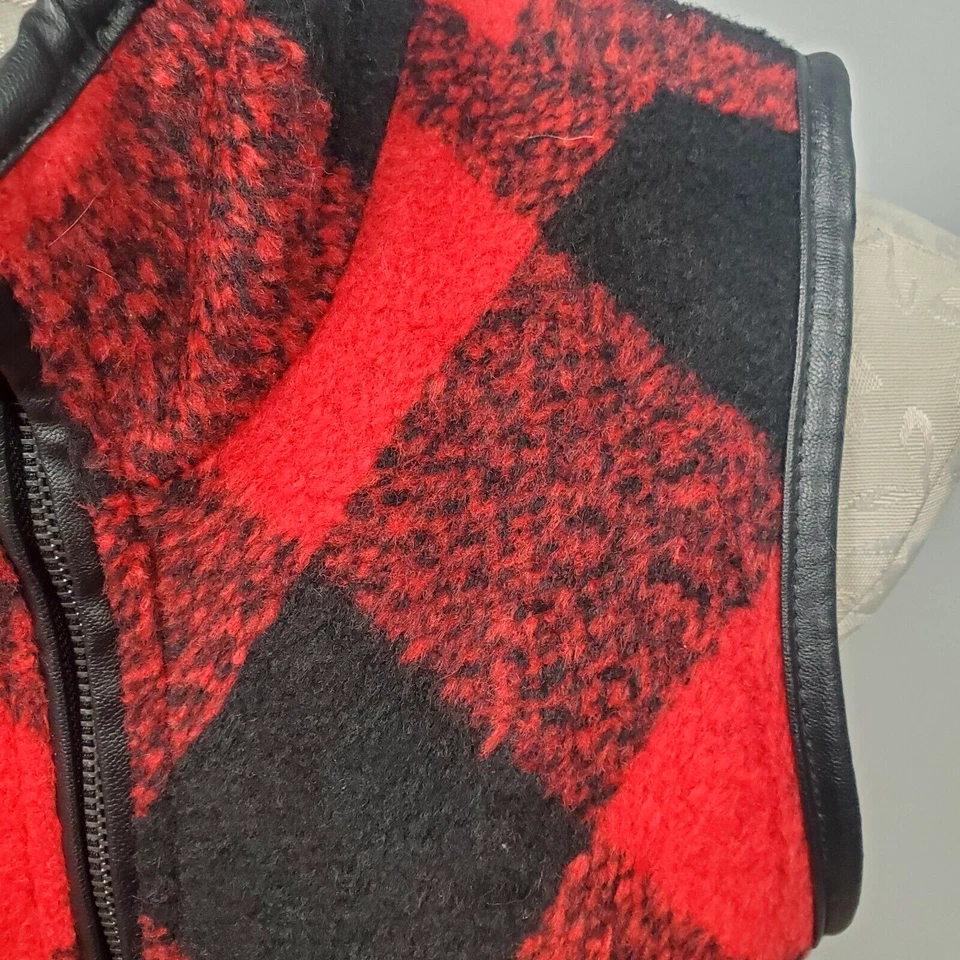Chaleco Jolt Cremallera Completa Rojo Negro Cuadros con Bolsillos Bordados de Cuero Sintético Para Mujer Pequeño Foto 4 de 4