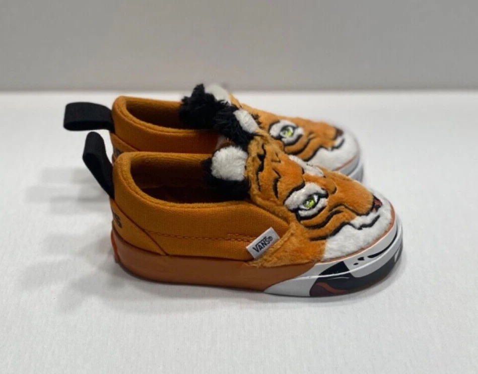 Vans x Project CAT Slip-On V Wild Tiger Faux Fur Shoes Toddler Unisex Size 5 New - Image 2 of 4