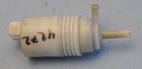 VW Vento Golf 3 Wischwasser Waschwasser Pumpe 1H5955651 #4272-B32