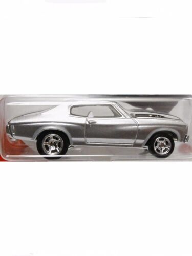 1970 ‘70 Chevelle SS 2005 Hot Wheels Holiday Rods Series Silver 1:64 - Picture 2 of 3