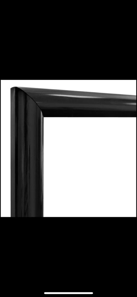 Marco de póster y foto redondeado Mainstays 18" X 24", negro Foto 4 de 4