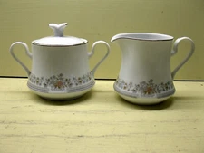 Mikasa CARLYLE Cream & Sugar Bowl w/ Lid Orange & Gray Flowers w/ Gray Band