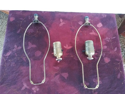 Set Of 2 Antique Martha Washington Lamps Gold Gilt - Picture 10 of 12