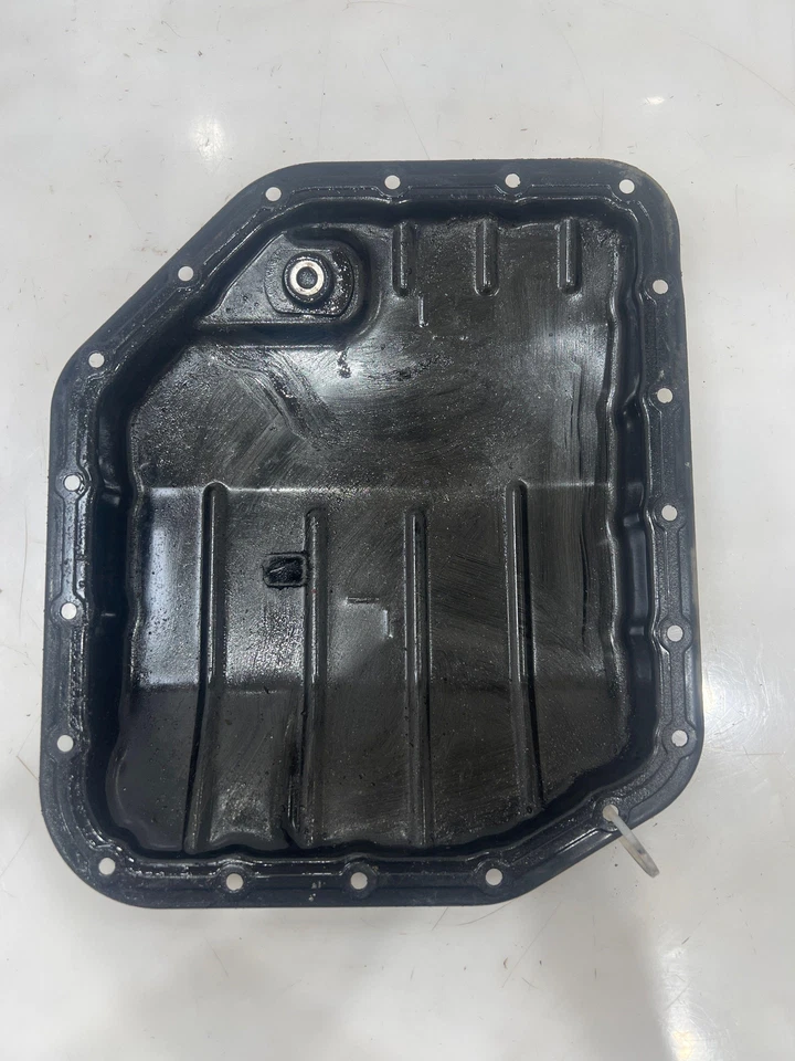 Transmission Pan for Toyota Corolla Celica Matrix Scion xB Echo 3510652020 - Image 2 of 2