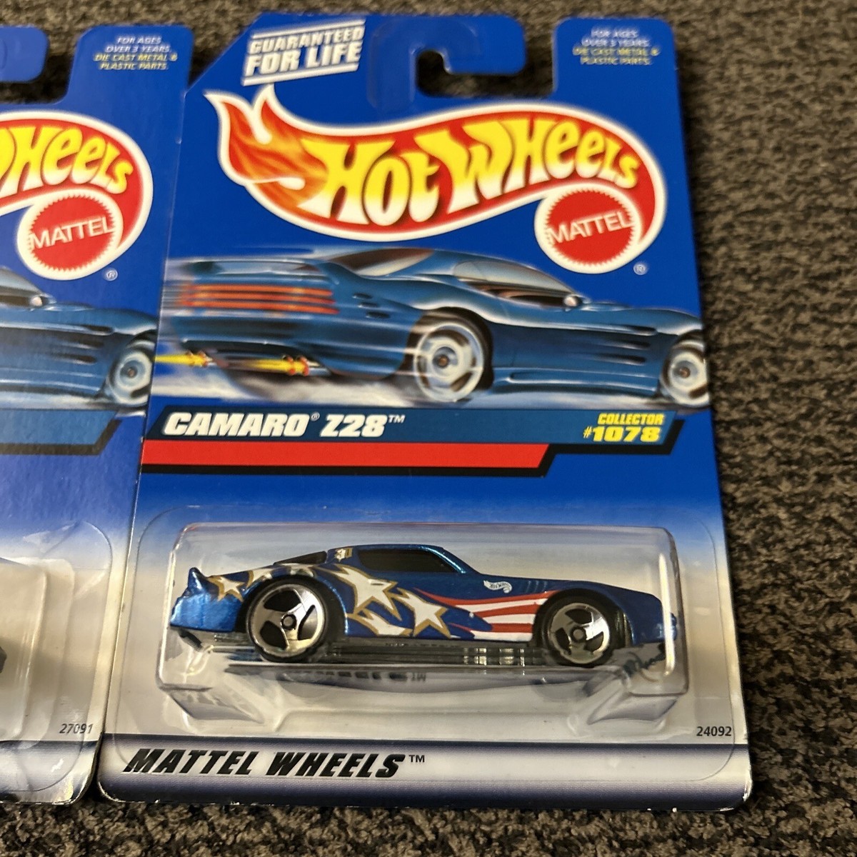 ミニカー Hot Wheels 1999 Lakestar Hot Wheels 1998 & 1999 Camaro Z28 Black And Blue Stars And Stripes