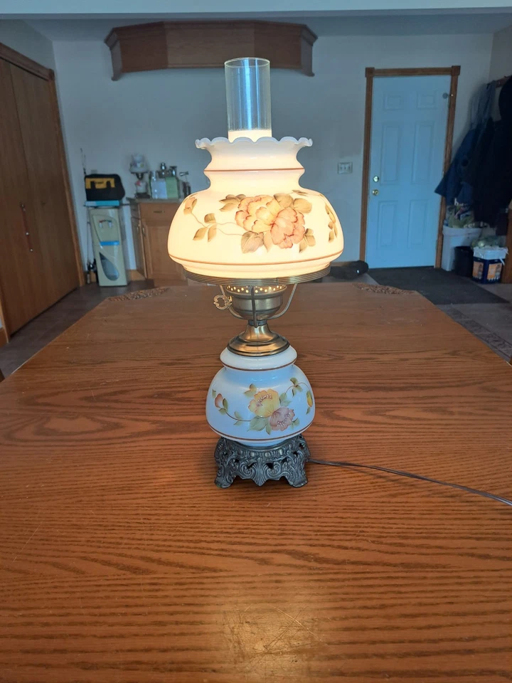 Quoizel Hurricane Gone with the Wind 秋季花卉台灯图案 3 路 — 第 4/4 张图片