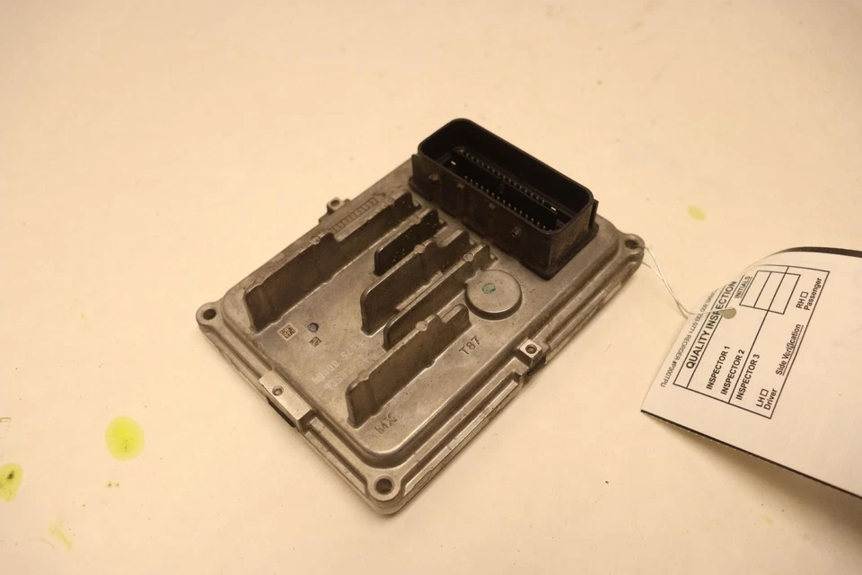 2015-2017 CADILLAC ESCALADE 8 SPEED AUTOMATIC TRANSMISSION CONTROL MODULE OEM - Image 3 of 4