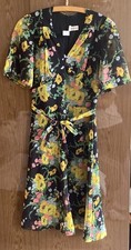 tru blouse Blusenkleid Gr. 36 bunt Blumen V-A...