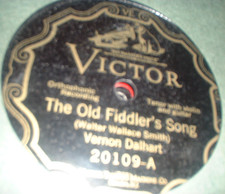 Vernon Dalhart -We Sat Beneath the Maple / Old Fiddler's Song (1926) Victor 78 V