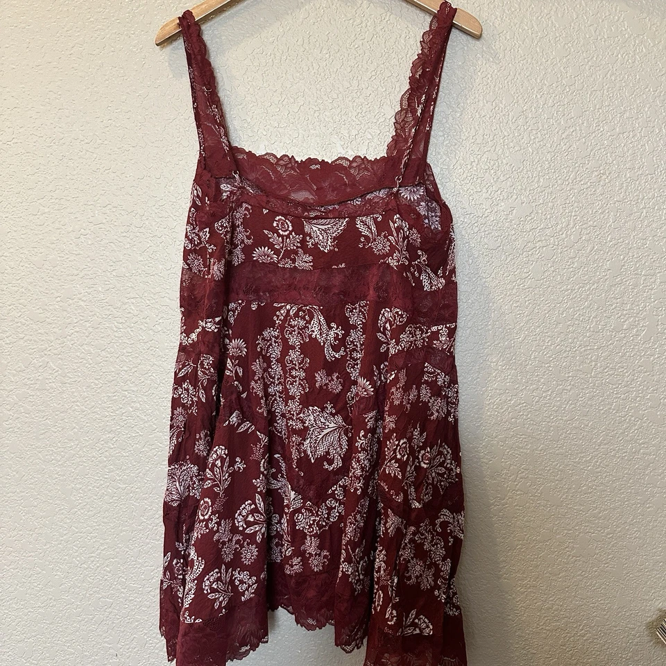 Vestido sin Mangas Free People All Nighter Trapecio Encaje Rojo Transparente - Mediano/Grande Boho Foto 4 de 4