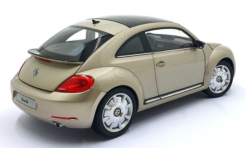 Kyosho escala 1/18 diecast 08811MS - Volkswagen The Beetle cupé Moon Rock plateado Foto 2 de 4