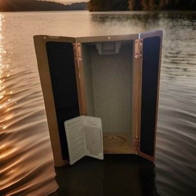 Midleton Very Rare 2022 Vintage Empty Wooden Box w/Certificate of Authenticity