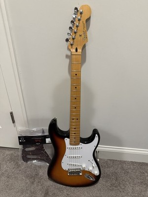 Fender Stratocaster Guitar Made In Mexico Sunburst