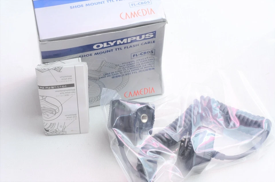 Olympus FL-CB05 Hot Shoe Cable TTL Flash Cable for E10/E20/E1 - Image 2 of 2
