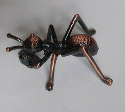 'ARI' METALL AMEISE INSEKT OKIMONO SAMURAI STATUETTE