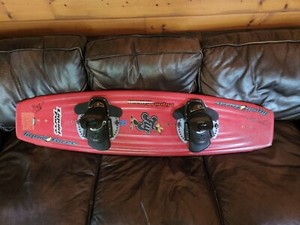 LIQUIDFORCE 135 KITEBOARD wakeboard autographed 3 times
