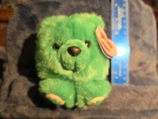 4" Green Patrick Irish Puffkins Bear Shamrocks Hang Tag Birthday 3-17-98 1994