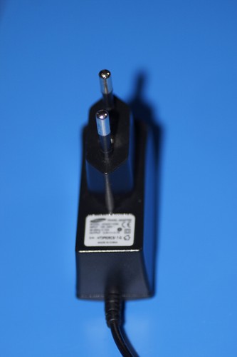 Samsung Travel Adapter 5Volt 0,7Amper - Zdjęcie 5 z 5