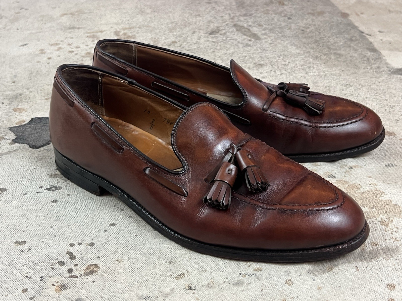 Alden 560 Walnut Calfskin Tassel Loafer