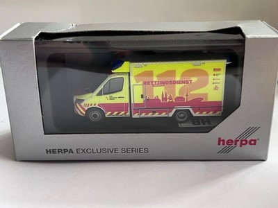 SoMo Herpa MB Sprinter RTW /Reserve Notarzt/ NEF Feuerwehr Bremen 75 Stk. 1:87