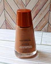 Covergirl Clean Liquid Foundation~ #170  Deep Golden
