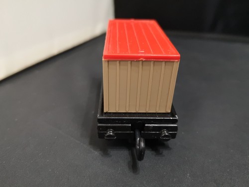 P753-MATCHBOX SUPERFAST MB25 FLAT CAR WITH BROWN N.Y.K. CONTAINER AND BOX - Picture 3 of 12