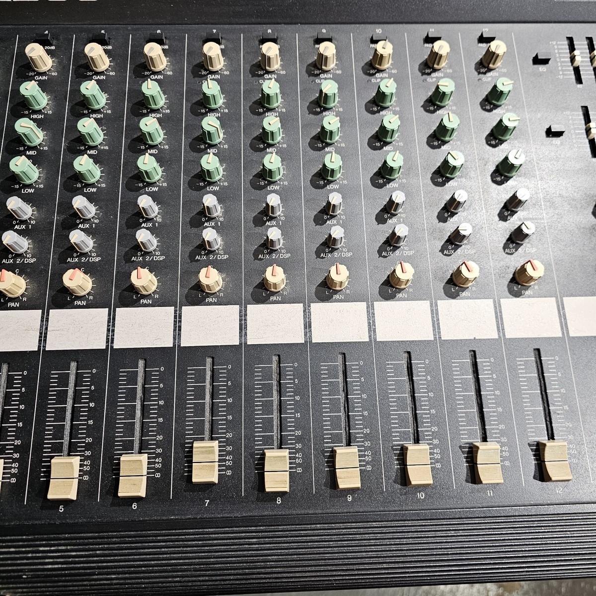 Yamaha Powered Mixer Model EMX2300 - Made in Japan - AS-IS