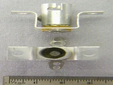 10 Leecraft Panel Mount Bayonet Lamp Holders