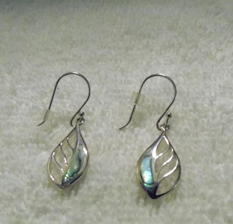 Avon (2017) Sterling Silver (.925) Genuine Abalone Leaf Earrings NIB