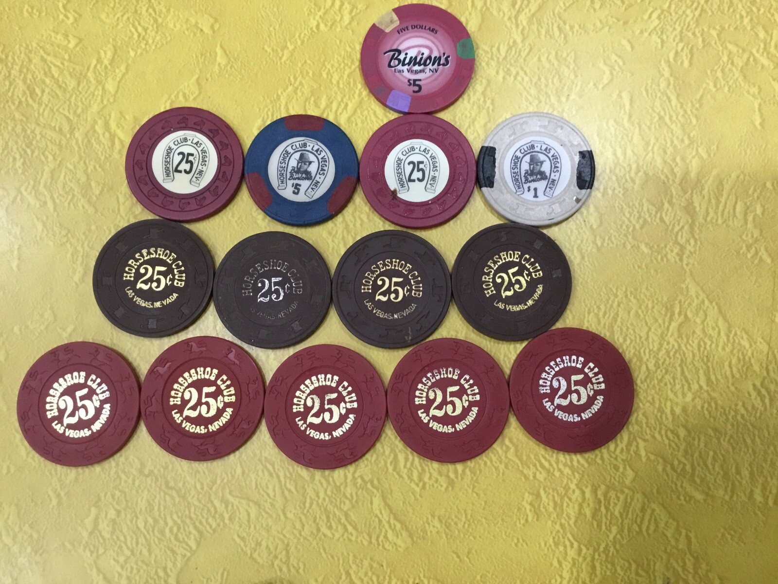 HORSESHOE CLUB POKER CASINO CHIPS 25 Cent, 1 & 5 Dollar Chips eBay