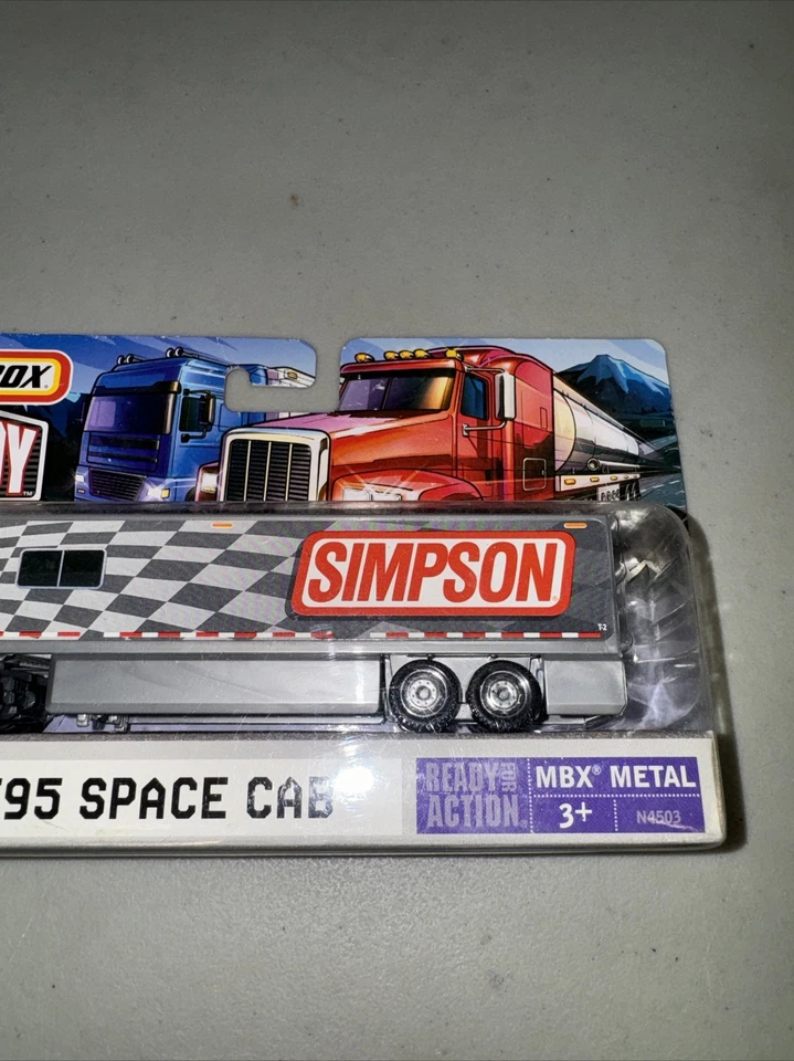 Simpson Big Rig Matchbox Convoy DAF XF95 Space Cab H1236 New On Blister - Image 3 of 4