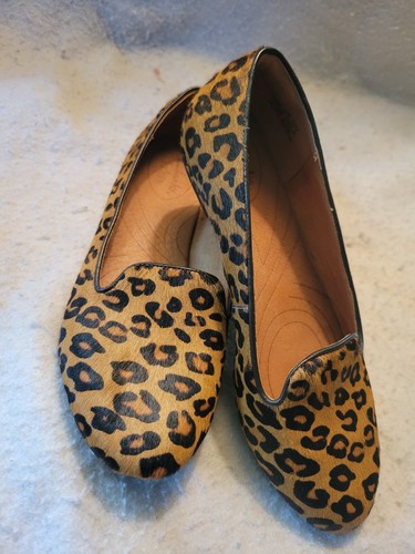 clarks leopard print flats