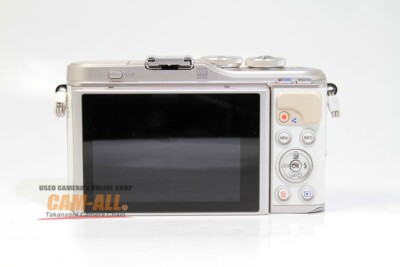 Olympus PEN E-PL9 Digital Camera Body Only - White **Very