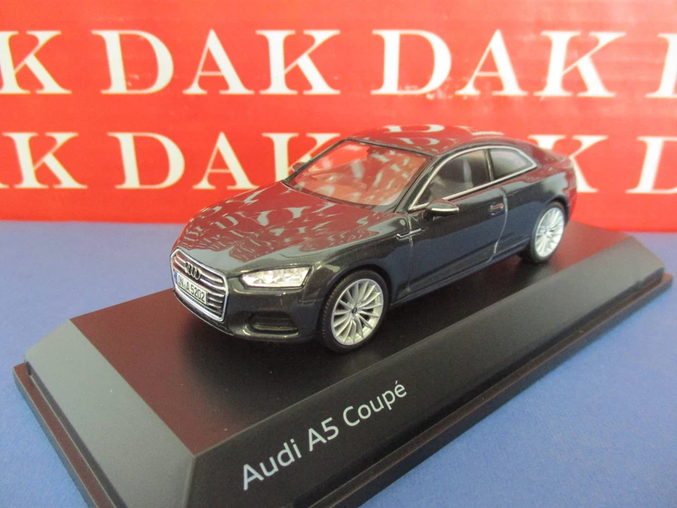 Die cast 1/43 Modellino Auto Audi A5 Coupe Grigia 2016 by Spark - Immagine 2 di 4